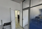 Nau
en venda
amb 750m² a Sevilla foto