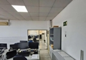 Nau
en venda
amb 750m² a Sevilla foto