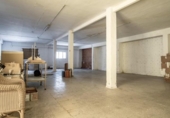 610m² entrepôt pour vente à Salinas, photo