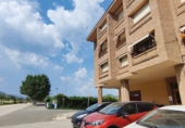 Local comercial en venta en Graus, Avenida Pirineos foto