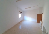 Local comercial en venta con 80m² en Cazorla foto
