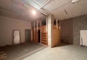 86m² commercial premises for sale in Bertamiráns, photo