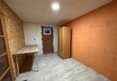 86m² commercial premises for sale in Bertamiráns, photo
