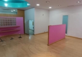 83m² hair salon for sale in Barcelona, photo