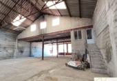 Nave en venta con 648m² en Toledo foto