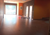 Local comercial
en venda
amb 200m² a Martos foto