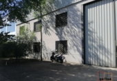 Nave Industrial en venta con 850m² en Valdepeñas, poligono avd. las tinajas foto