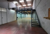 325m² entrepôt industriel pour vente à Erandio, photo