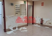 300m² warehouse industrial for sale in Elche, photo