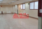 300m² warehouse industrial for sale in Elche, photo