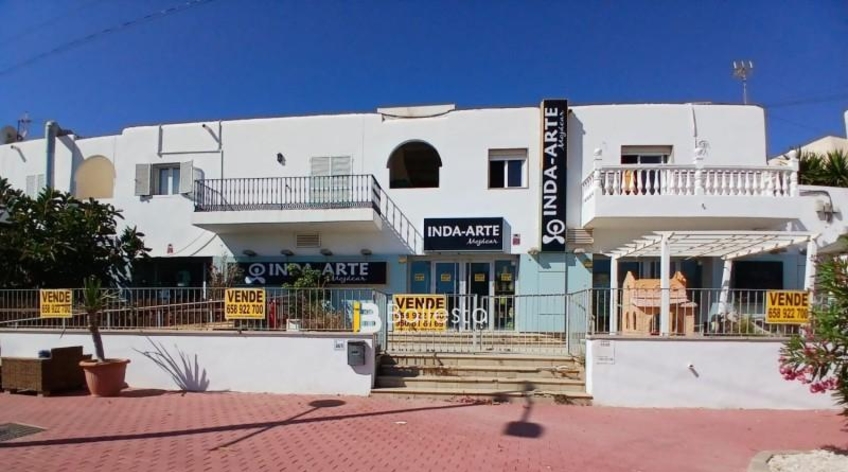 Local comercial