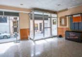 100m² commercial premises for sale in Elda, photo