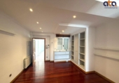 73m² office for sale in Valladolid, photo