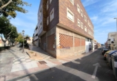 155m² locaux commerciaux pour vente à Roquetas de Mar, photo