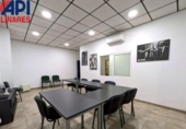 209m² commercial premises for sale in Linares, photo