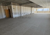 1500m² offices for sale in Venta de Baños, photo