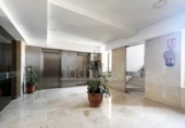 400m² bureau pour vente à Séville, photo