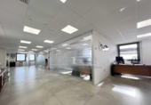 400m² bureau pour vente à Séville, photo