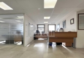 400m² bureau pour vente à Séville, photo