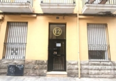 Edificio en venta con 427m² en Alicante foto