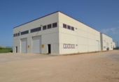 698m² locaux commerciaux industriel pour vente à Deltèbre, photo