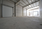 698m² locaux commerciaux industriel pour vente à Deltèbre, photo