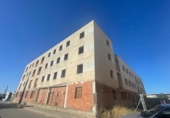 Edificio en venta en Torredonjimeno, Calle Cristóbal Colón foto