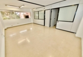 Oficina en venta con 90m² en Tarrasa foto