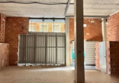 Local comercial en venta con 221m² en Torrevieja, paseo maritimo foto