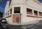 Local comercial en venta con 3047m² en Bañeres foto