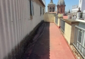 379m² building for sale in Seville, photo