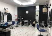100m² hair salon for sale in Pontevedra, photo