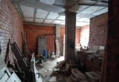 372m² commercial premises for sale in Pontevedra, photo