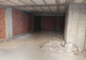 372m² commercial premises for sale in Pontevedra, photo