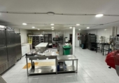 Nave Industrial en venta con 225m² en Marbella foto