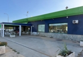 Local comercial en venta con 300m² en Vélez-Málaga foto