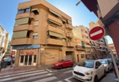 182m² locaux commerciaux pour vente à Alicante, photo