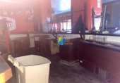 140m² bar for sale in Porto do Son, photo