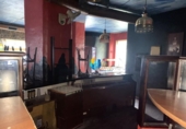 140m² bar for sale in Porto do Son, photo