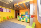 245m² commercial premises for sale in Granada, photo