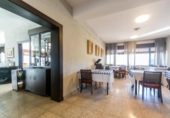 Restaurante en venta con 591m² en Cerdanyola del Vallès foto