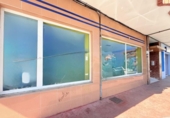 Local comercial en venta en Los Corrales de Buelna, Calle Hermanos Salas foto