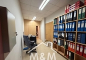 Local comercial en venta con 60m² en Sant Boi de Llobregat foto