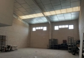 Nave Industrial en venta con 265m² en Colmenar Viejo foto
