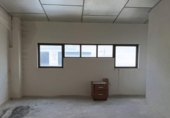 Nave Industrial en venta con 265m² en Colmenar Viejo foto