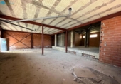 Local comercial en alquiler con 207m² en Benidorm foto
