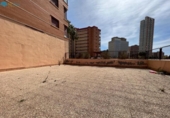 Local comercial en alquiler con 207m² en Benidorm foto