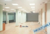 286m² locaux commerciaux avec locataires pour vente à Séville, photo