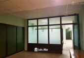 286m² locaux commerciaux avec locataires pour vente à Séville, photo