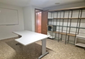 Oficina
en venda
amb 185m² a Badajoz foto